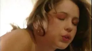 anya 무료 마사지 야동 olsen은 마누엘 페라라와 엉덩이가 있습니다.