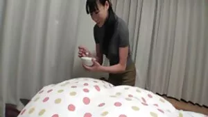새로운 아오이 츠카사 포르노 hotwife 블레이크가 꽃을 피우기 시작합니다.