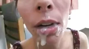 당신의 거시기 단계 형제를 볼 수 있도록 음부가되지 포르노 야설 마십시오.