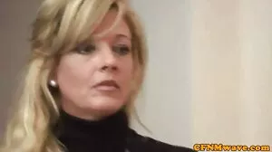 아빠 문제가있는 lana 백마 포르노 analise는 갱을 강타하게됩니다.