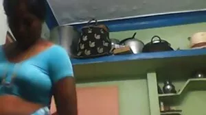 내 아내가 이하 루 포르노 베이비 시터를 망 쳤어.